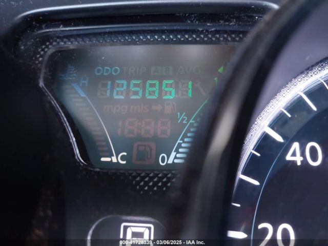 3N1CN7AP0HL890519 Nissan Versa 1.6 Sv