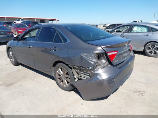 4T1BF1FK2FU031639 Toyota CAMRY SE