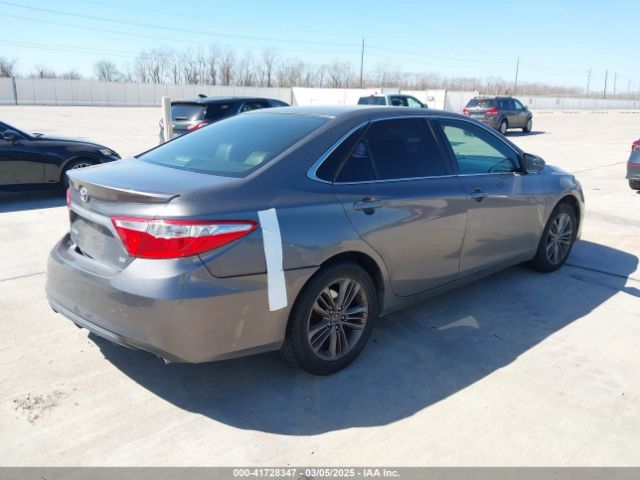 4T1BF1FK2FU031639 Toyota CAMRY SE