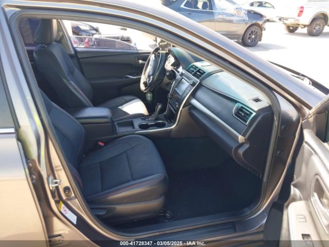 4T1BF1FK2FU031639 Toyota CAMRY SE