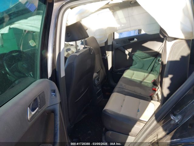 WVGSV7AX0HW513476 Volkswagen Tiguan 2.0t Wolfsburg Edition