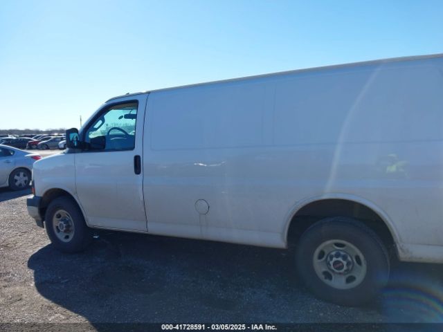 1GTW7AF73M1305847 GMC Savana Cargo Rwd 2500 Regular Wheelbase Work Van