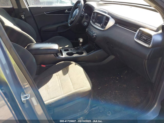 5XYPGDA3XLG698335 KIA Sorento 2.4l Lx