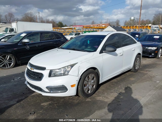 1G1PA5SH4F7232167 Chevrolet Cruze Ls Auto