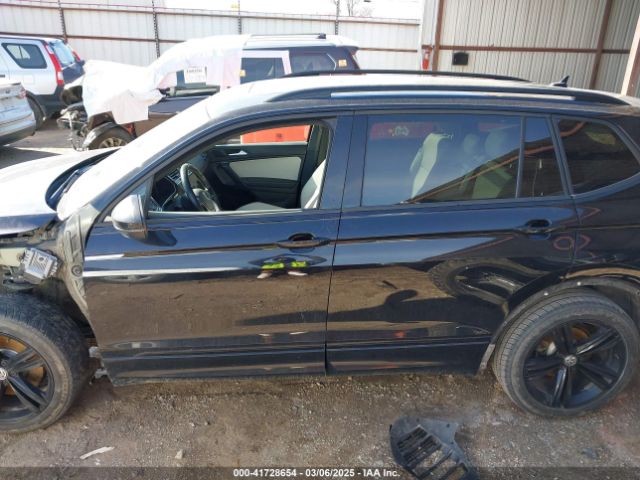 3VV3B7AX2KM075179 Volkswagen Tiguan 2.0t Se/2.0t Sel/2.0t Sel R-line/2.0t Sel R-line Black