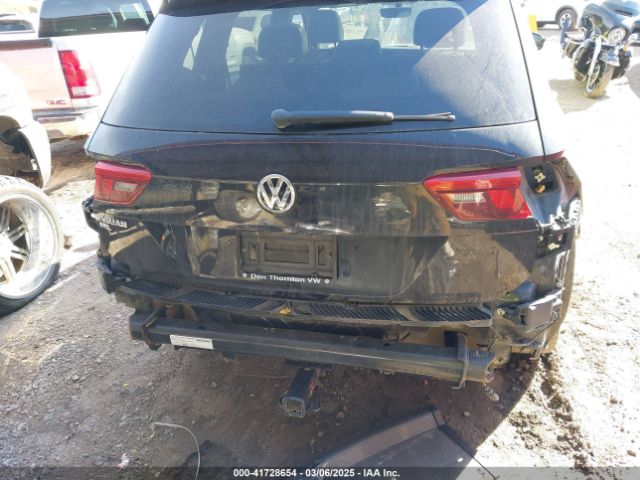 3VV3B7AX2KM075179 Volkswagen Tiguan 2.0t Se/2.0t Sel/2.0t Sel R-line/2.0t Sel R-line Black