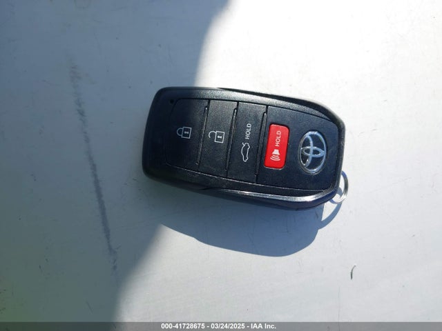 5YFS4MCE4RP206257 Toyota COROLLA SE