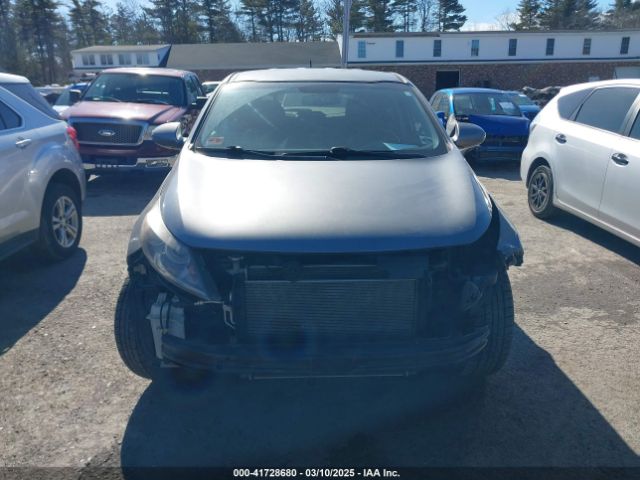 KNDPB3AC7F7746836 KIA Sportage Lx
