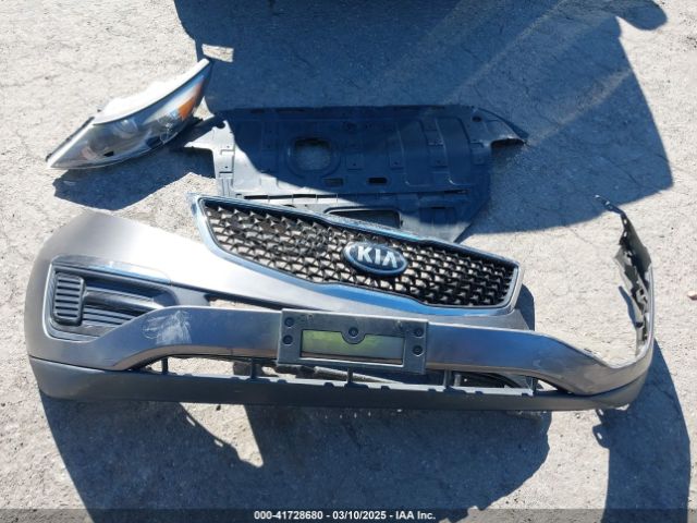 KNDPB3AC7F7746836 KIA Sportage Lx