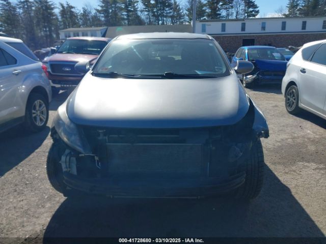 KNDPB3AC7F7746836 KIA Sportage Lx