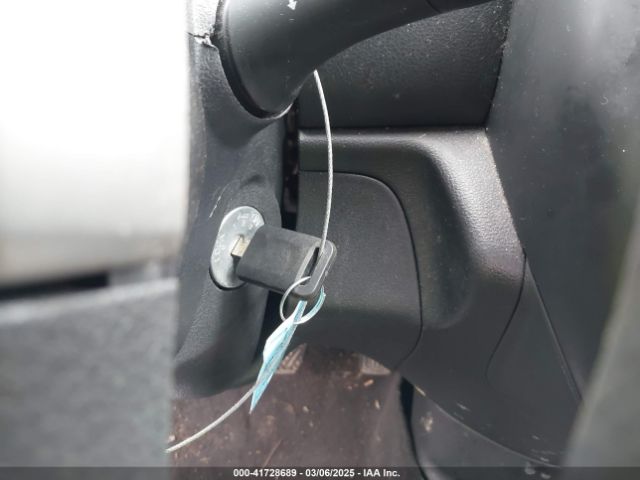 2019 NISSAN VERSA 3N1CN7AP9KL822680 Photo 10