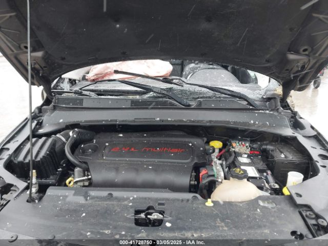 3C4NJDCB4JT115647 Jeep Compass Limited 4x4