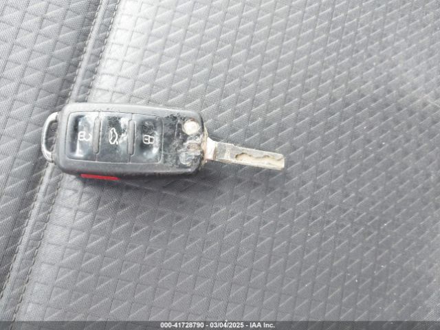 3VW267AJ4GM218082 Volkswagen Jetta 1.4t S