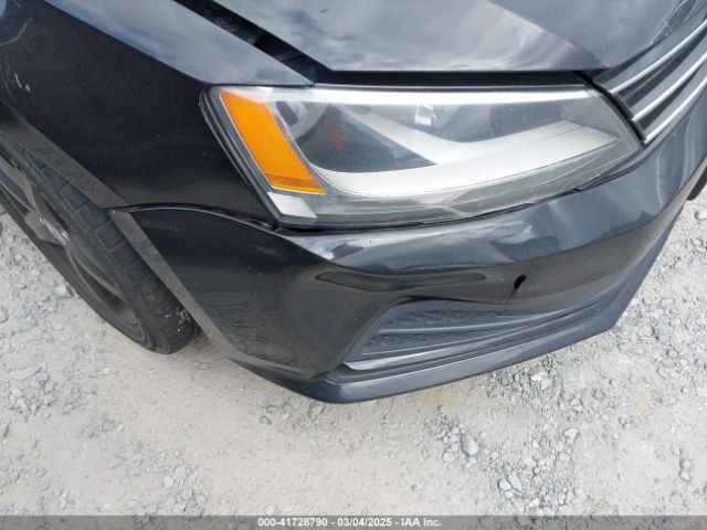 3VW267AJ4GM218082 Volkswagen Jetta 1.4t S