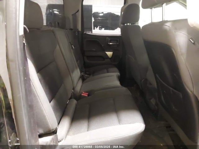1GCVKREH2EZ225509 Chevrolet Silverado 1500 Lt