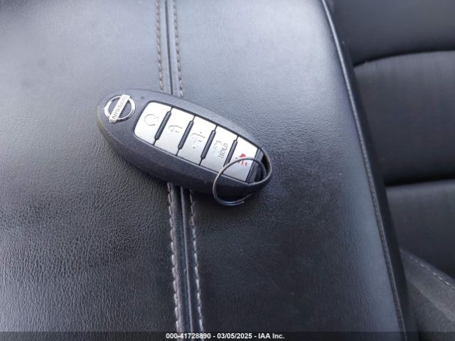 1N4BL4DV7NN301748 Nissan Altima Sv Fwd