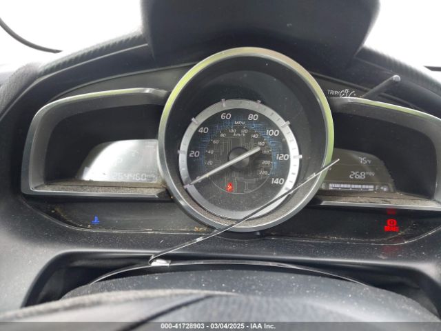 3MYDLBYV7JY300454 Toyota YARIS IA