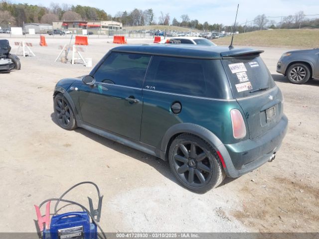 2004 MINI COOPER S WMWRE33494TD82400 Photo 2