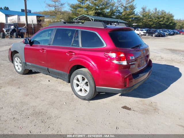 Subaru Outback 2.5i Premium 2014 4S4BRBCC0E3235936 Image 3