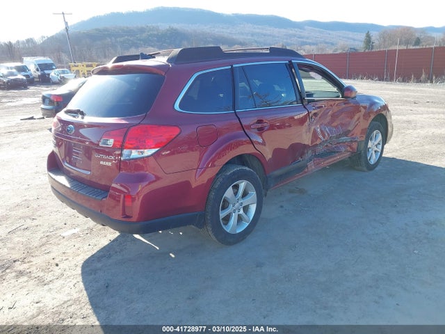 Subaru Outback 2.5i Premium 2014 4S4BRBCC0E3235936 Image 4