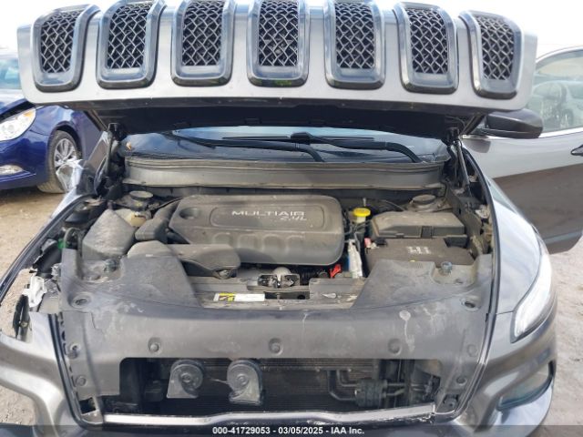 1C4PJMCB2FW709020 Jeep Cherokee Latitude