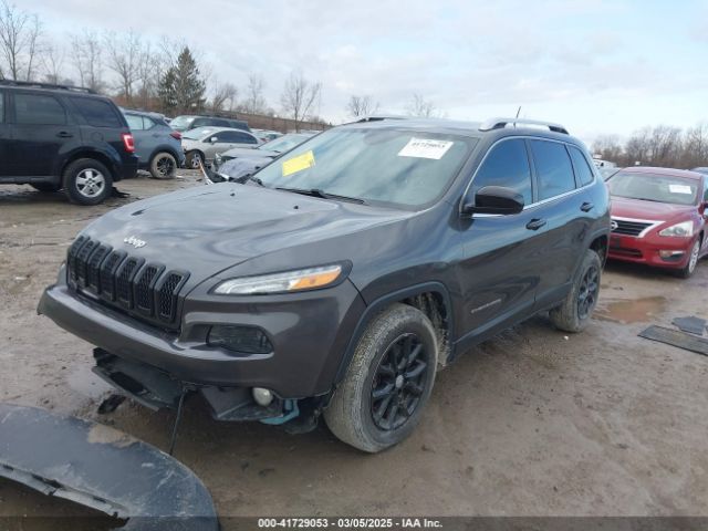 1C4PJMCB2FW709020 Jeep Cherokee Latitude