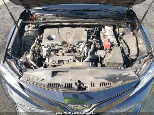 4T1B11HK1JU673256 Toyota CAMRY LE