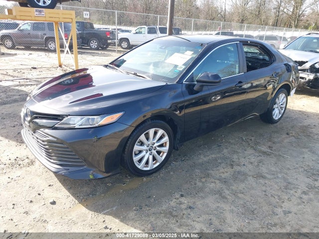 4T1B11HK1JU673256 Toyota CAMRY LE