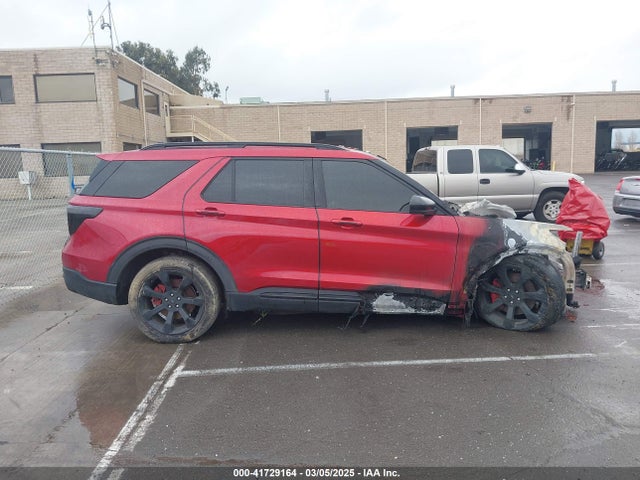 1FM5K8GC0NGB38372 Ford Explorer St