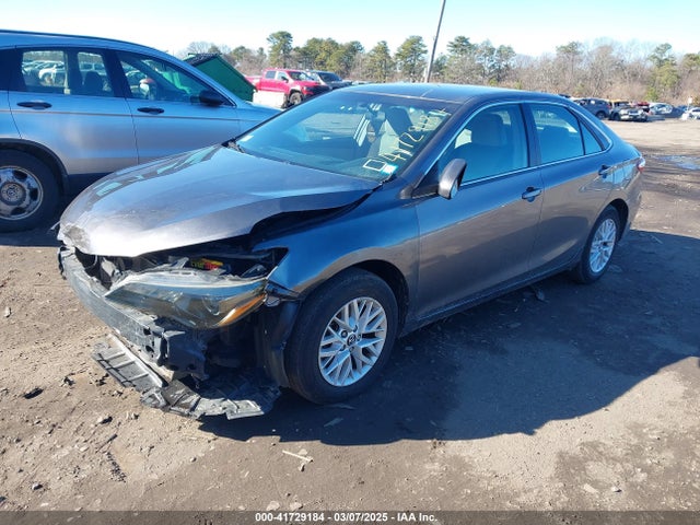 Toyota CAMRY LE 2017 4T1BF1FK5HU720089 Image 2