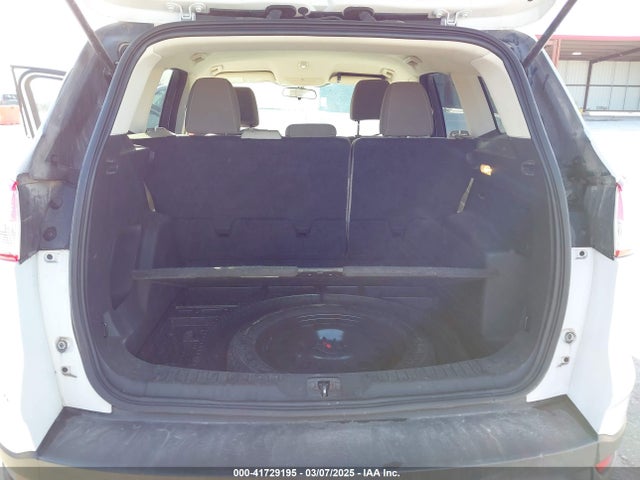 1FMCU9GX9EUE31926 Ford ESCAPE SE