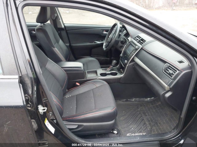 4T1BF1FK8HU318292 Toyota CAMRY SE