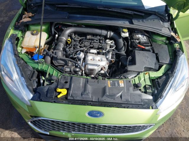 1FADP3FE7JL237818 Ford FOCUS SE