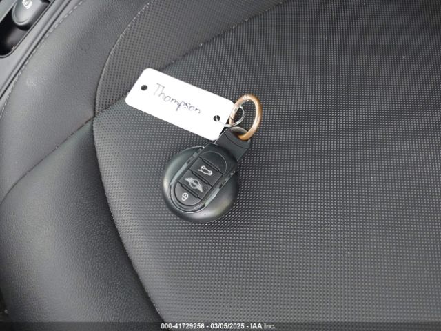 WMZYS7C3XH3E06893 Mini Countryman Cooper