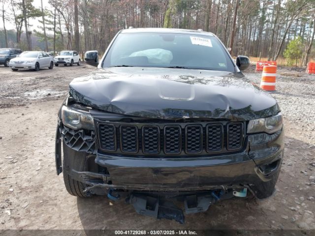 1C4RJFAG1JC426542 Jeep Grand Cherokee Upland 4x4
