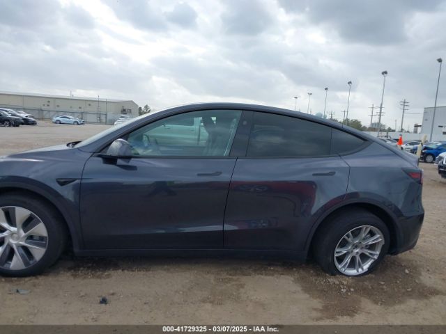 7SAYGDEE0RA261489 Tesla Model Y Long Range Dual Motor All-wheel Drive