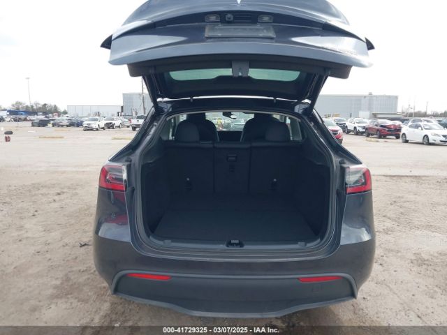 7SAYGDEE0RA261489 Tesla Model Y Long Range Dual Motor All-wheel Drive