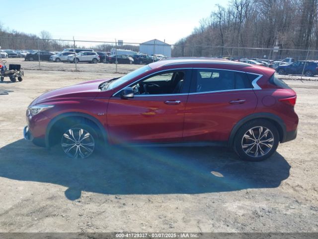 SJKCH5CR2HA021321 Infiniti Qx30 Luxury