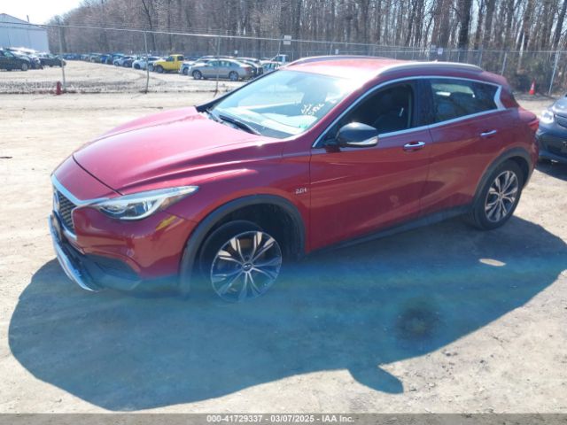 SJKCH5CR2HA021321 Infiniti Qx30 Luxury