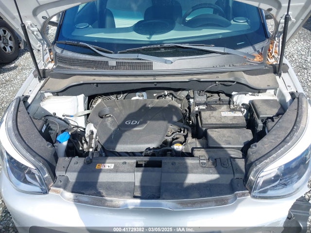 KIA Soul 2014 KNDJN2A28E7732621 Image 10