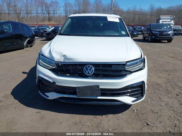 3VV8B7AX4NM027208 Volkswagen Tiguan 2.0t Se R-line Black
