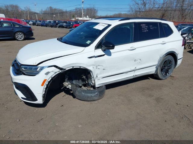 3VV8B7AX4NM027208 Volkswagen Tiguan 2.0t Se R-line Black