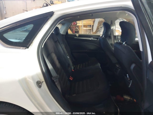 3FA6P0H70ER165549 Ford FUSION SE