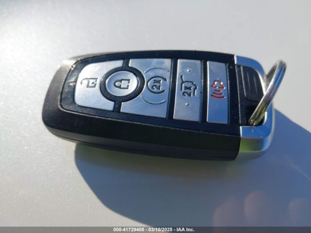 1FMCU9NA4PUA38594 Ford Escape St-line Select