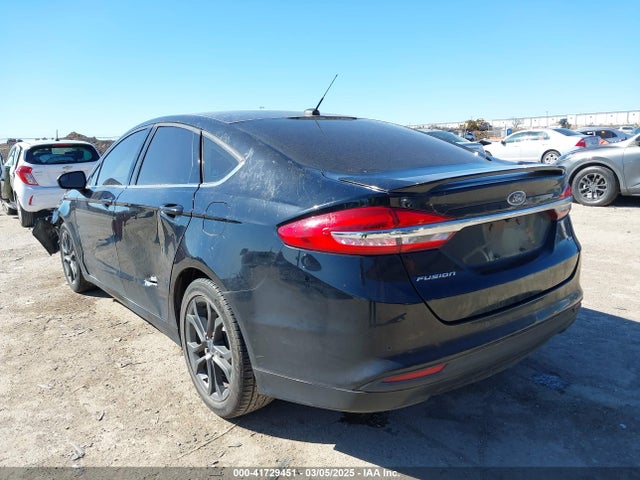 3FA6P0H77JR180057 Ford FUSION SE
