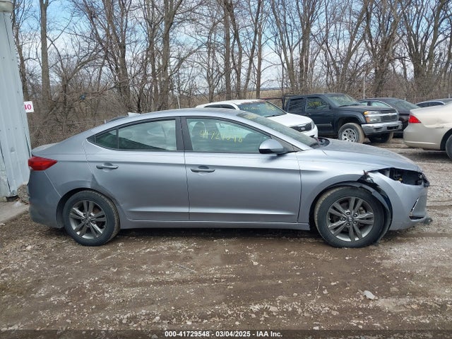 Hyundai ELANTRA SE 2017 5NPD84LF0HH069318 Image 13