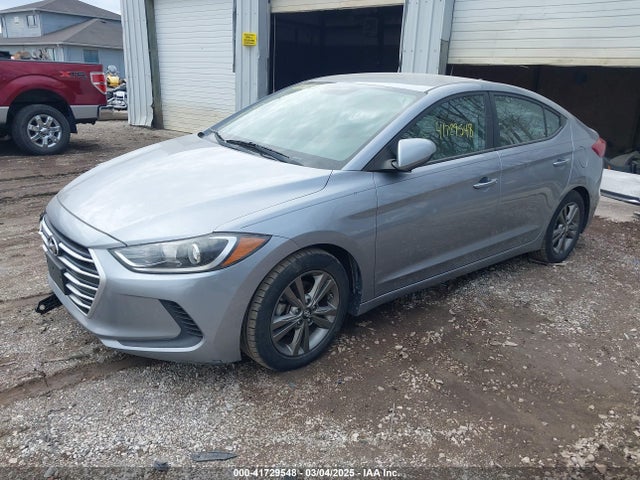 Hyundai ELANTRA SE 2017 5NPD84LF0HH069318 Image 2