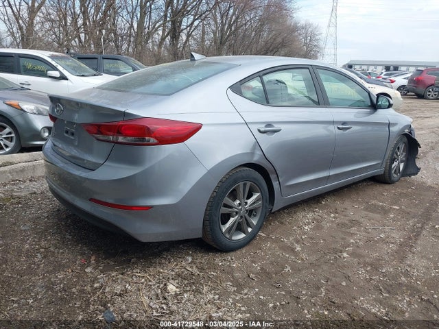 Hyundai ELANTRA SE 2017 5NPD84LF0HH069318 Image 4