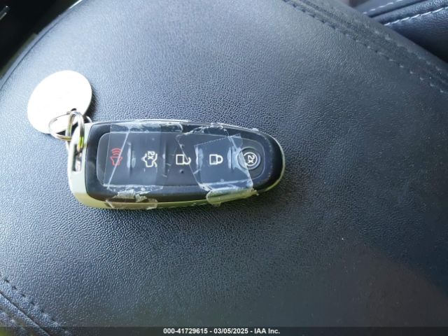 1FAHP2F89FG168636 Ford Taurus Limited