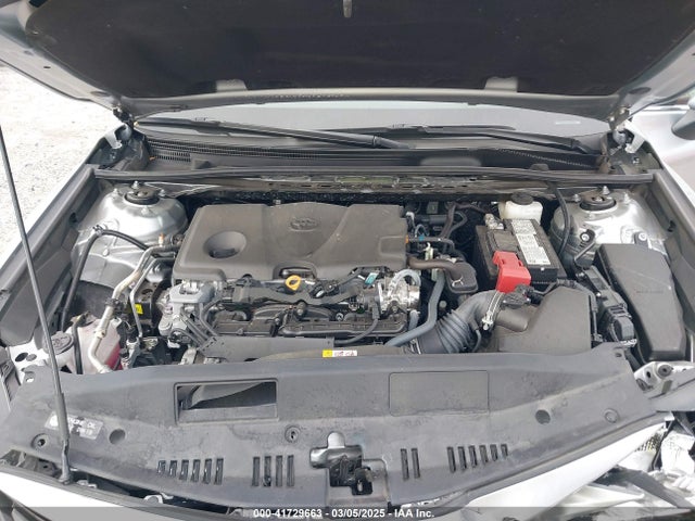 4T1R11AK4RU909225 Toyota CAMRY LE